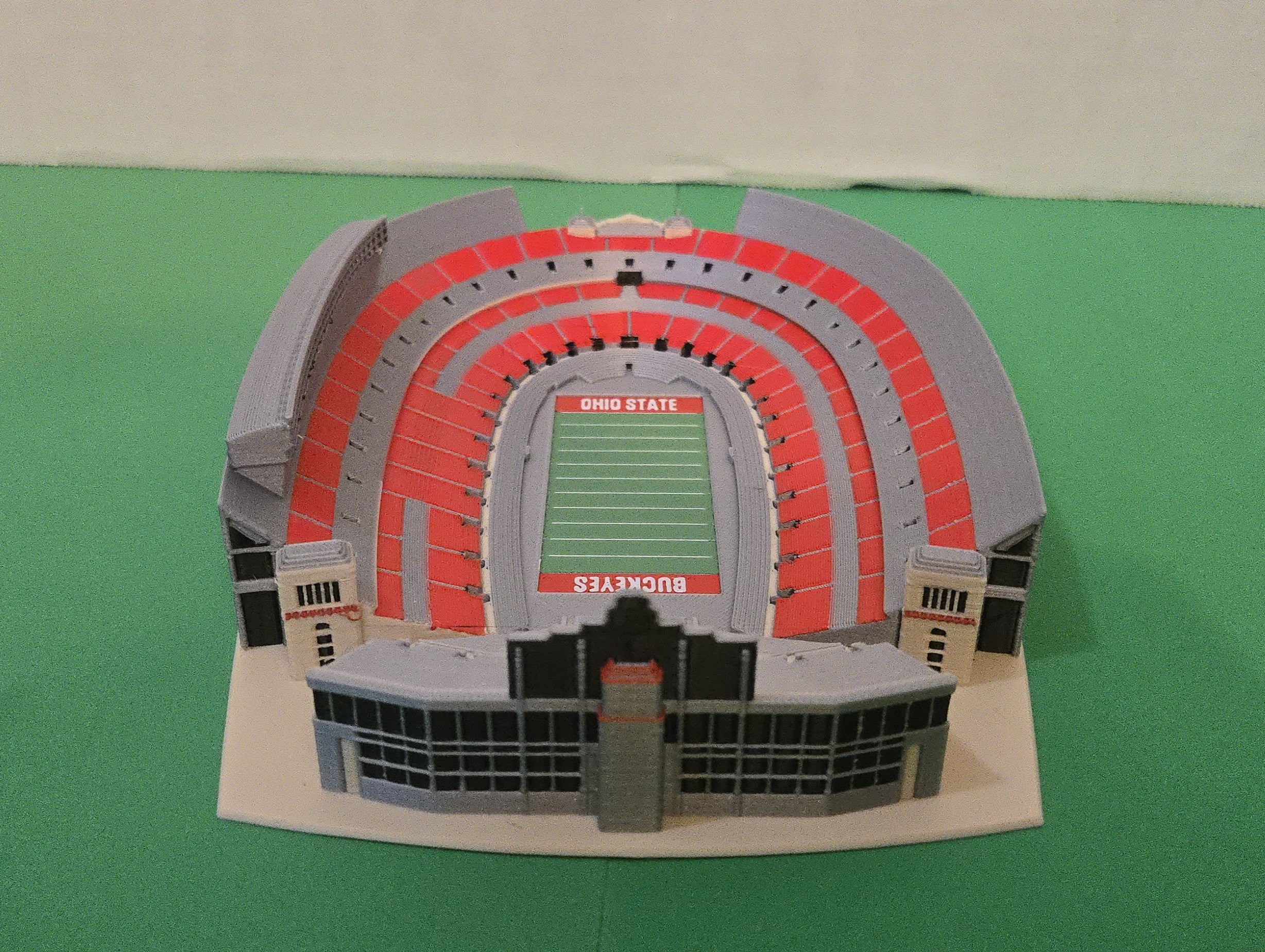 3D Printed Ohio Stadium Replica – Detailed College Football Stadium Model – Buckeye-Inspired Desk Decor & Gift for Football Fans